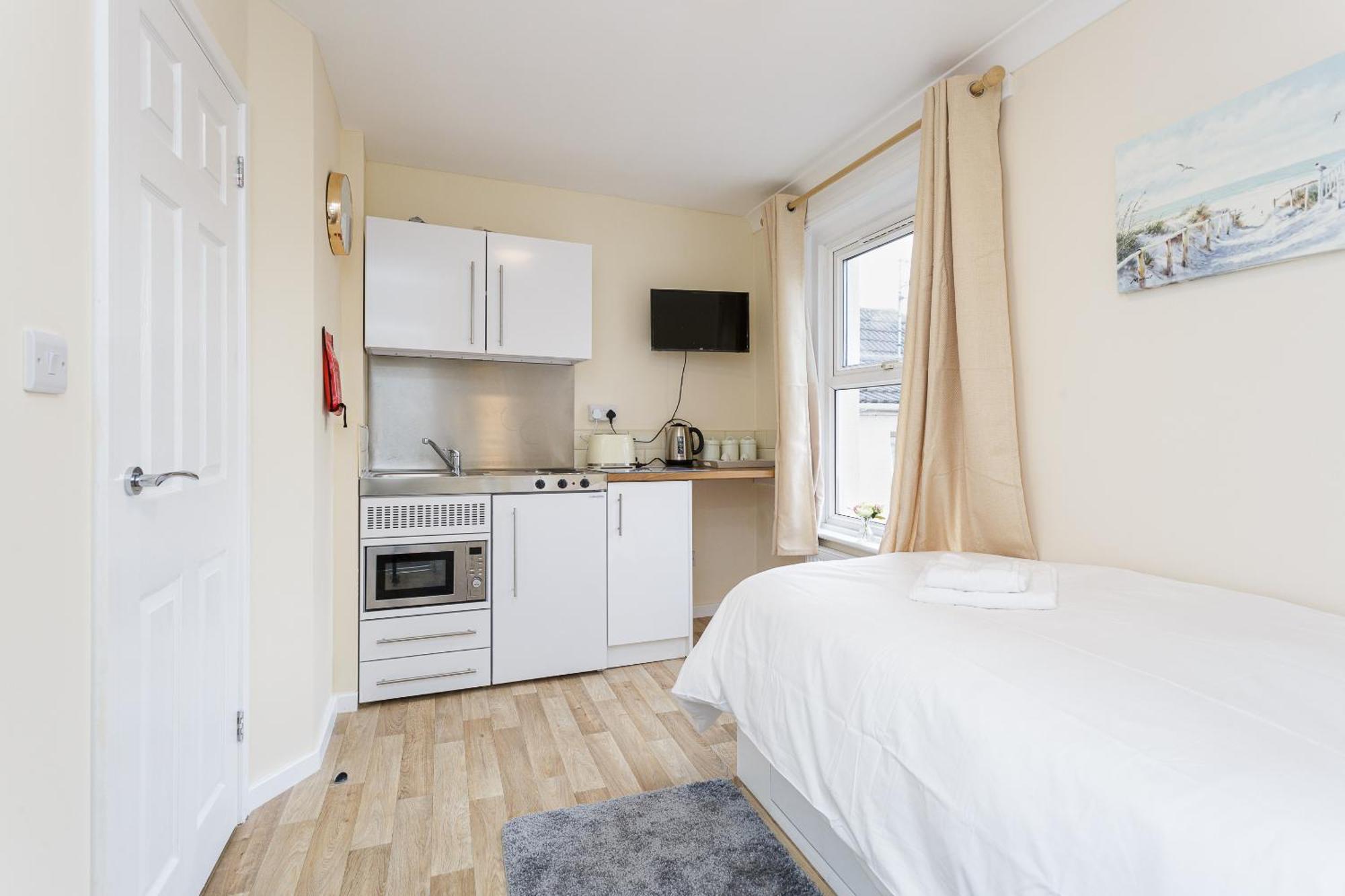 Blackberry - Stylish Self-Contained Flats In Soton City Centre سوثامبتون الغرفة الصورة