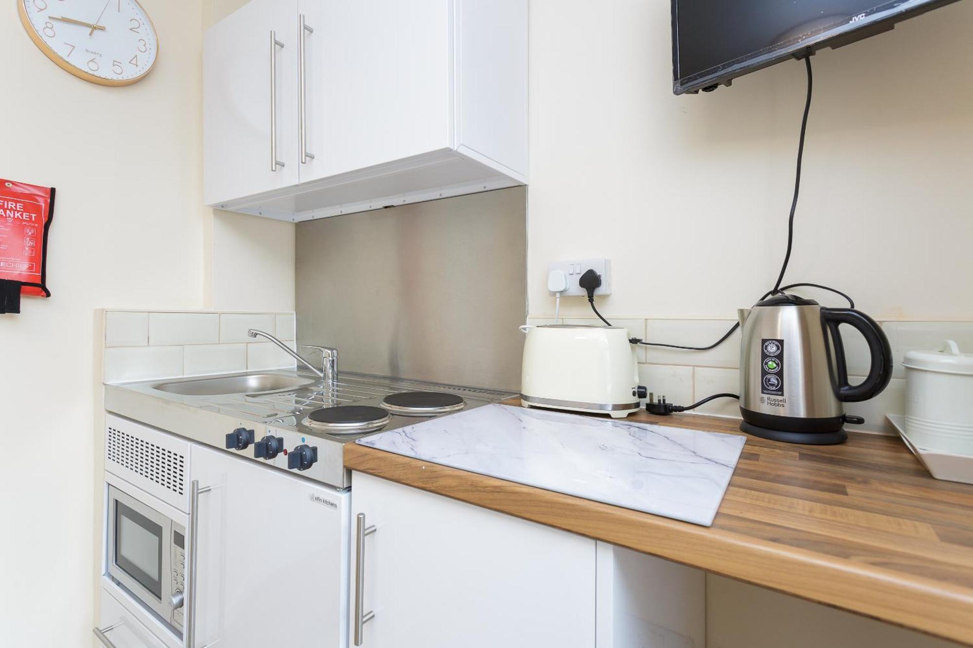 Blackberry - Stylish Self-Contained Flats In Soton City Centre سوثامبتون الغرفة الصورة